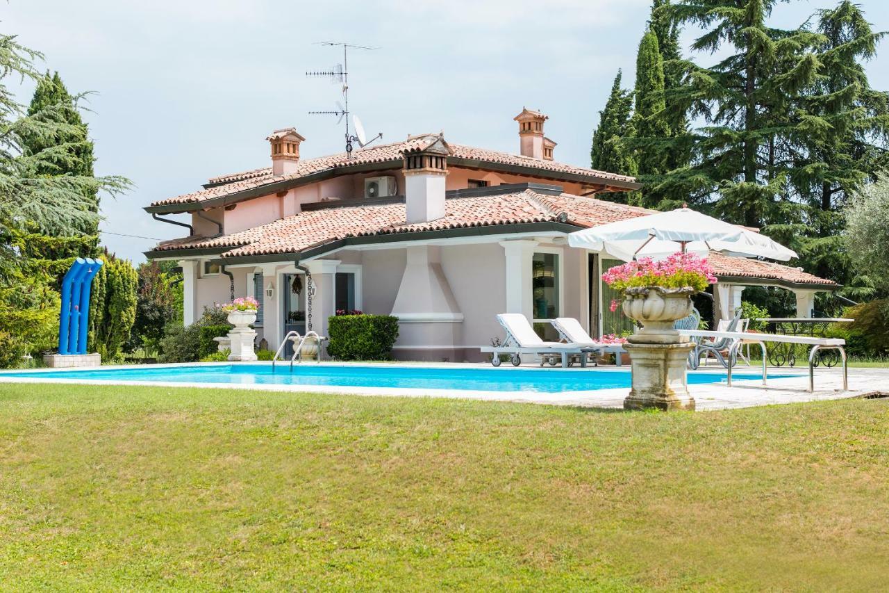 Apartamento Le Margherite Manerba del Garda Exterior foto